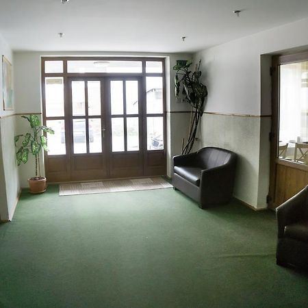 Hotel Merkur Миеркуря Чук Екстериор снимка